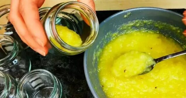 Вітамінна заготовка з імбиру, лимона і меду, яку я роблю всю осінь і зиму щороку (витрачаю не більше 10 хвилин)