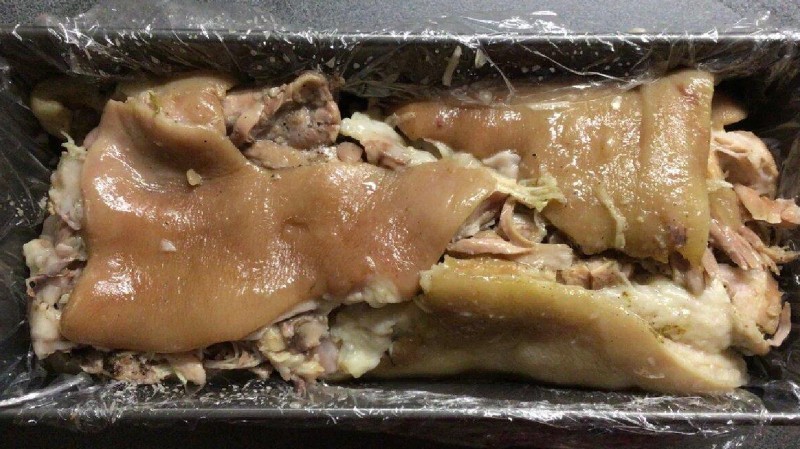 Рецепт закуски із рульки, виходить справжній делікатес