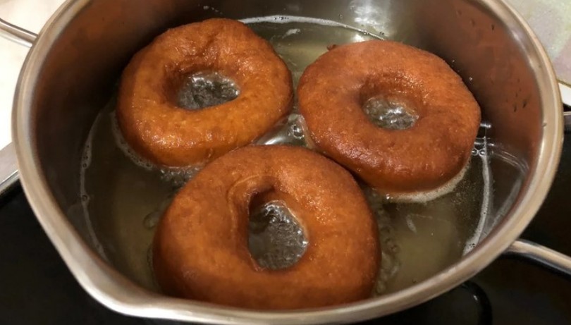 Американські пончики (Donuts). Веселі пончики з глазур’ю